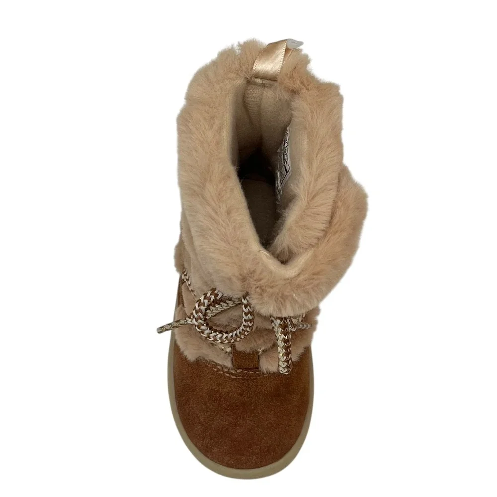 Carter's Toddler Girls Faux Fur‎ Warm Winter Boots Size 8 Tan-Brown Lightweight